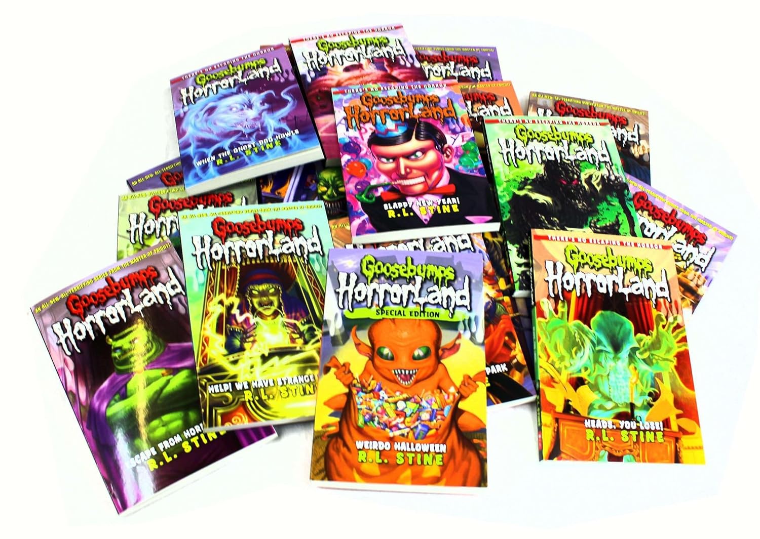 خرید مجموعه Goosebumps Horrorland ۱۸ جلدی Scholastic